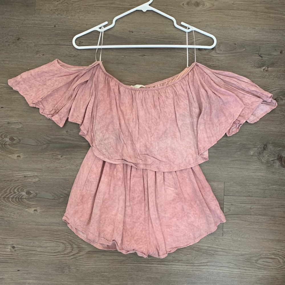 Vestique mauve/pink off the shoulder romper